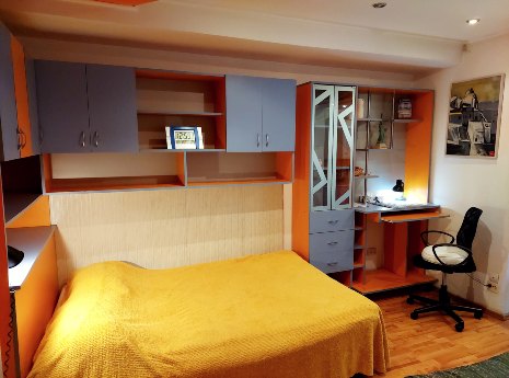 Studio French Embassy Bucharest double bed